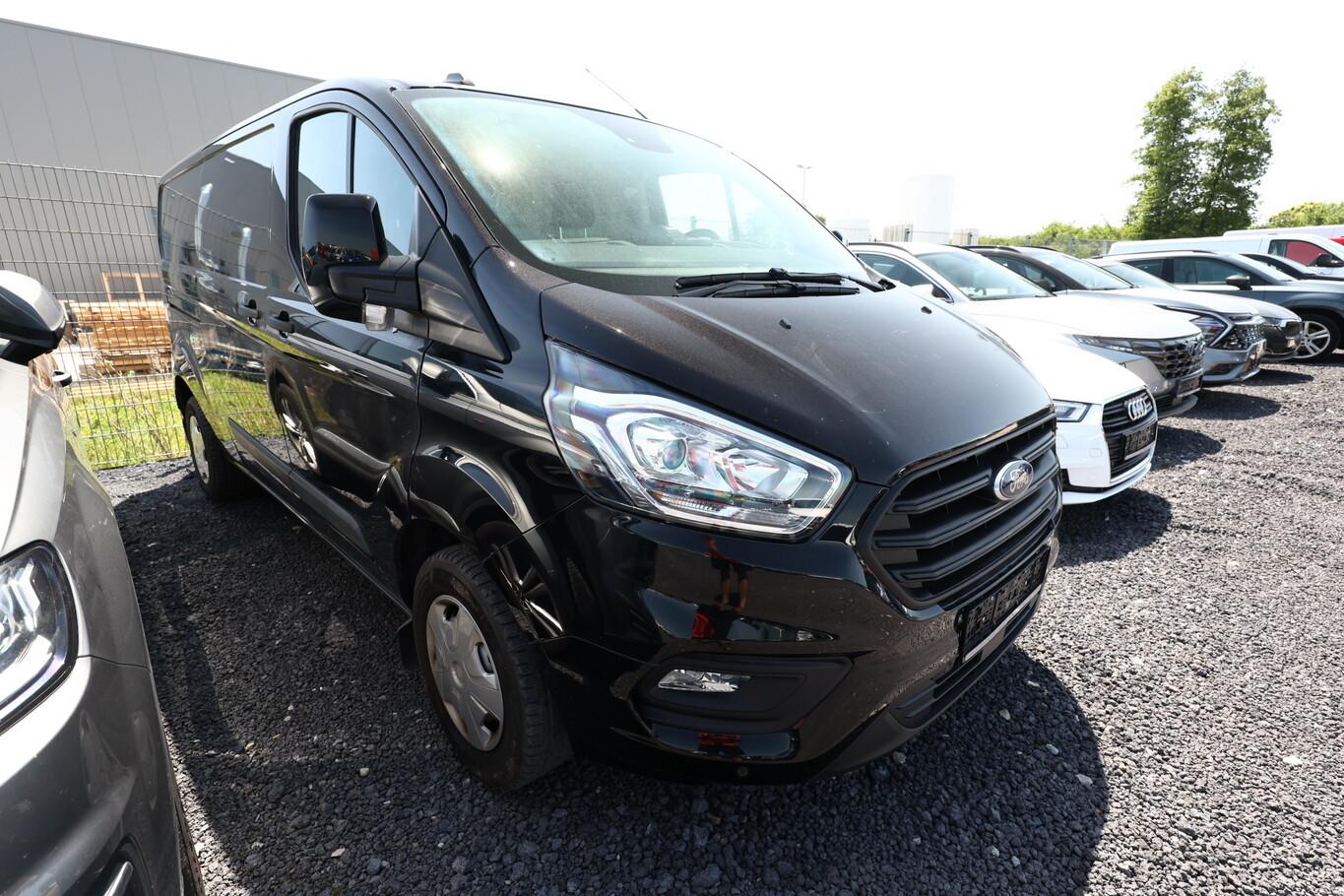 Ford Transit Custom 300 2.0 TDCi 170 L2 Trend AHK 3-S