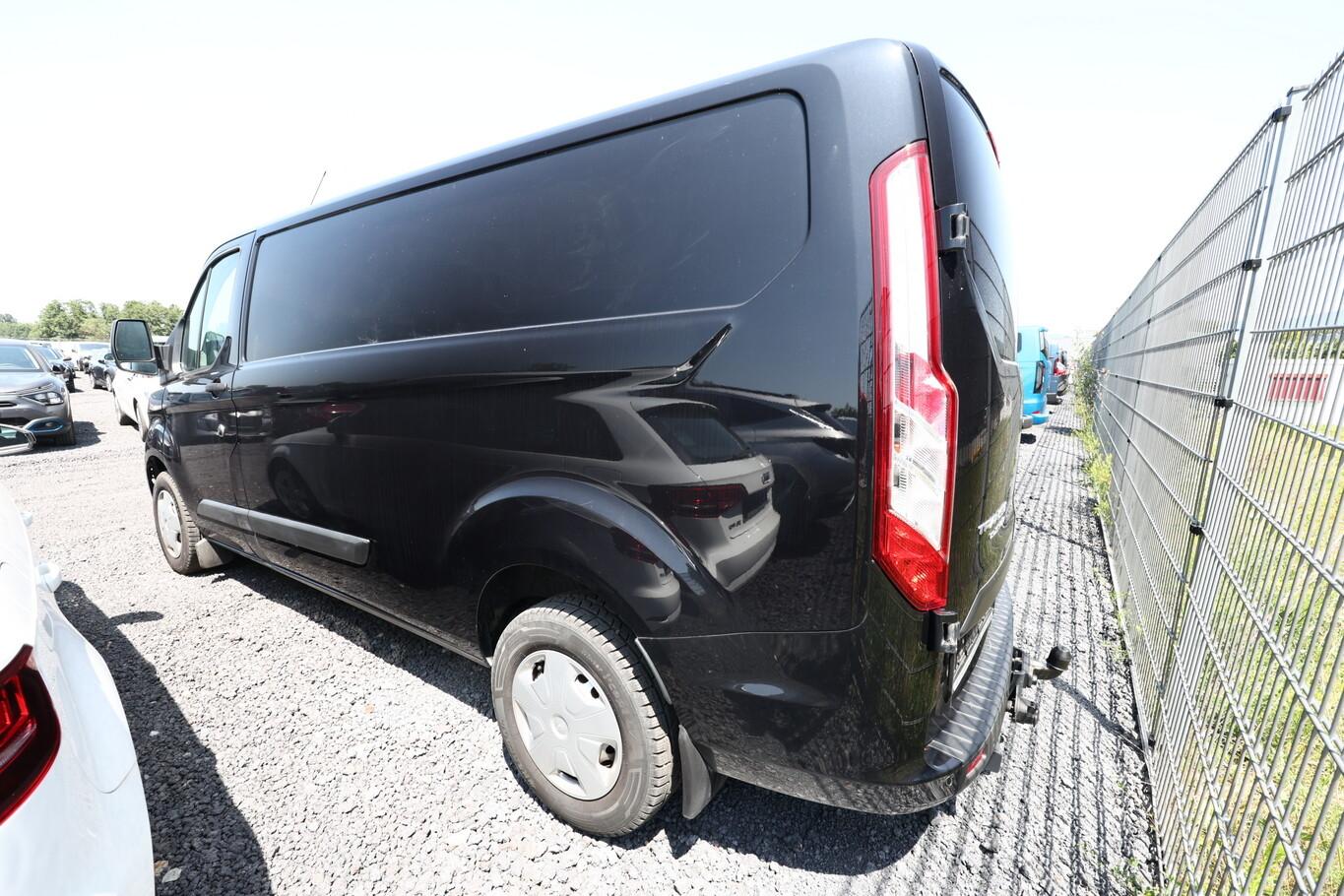 Ford Transit Custom 300 2.0 TDCi 170 L2 Trend AHK 3-S
