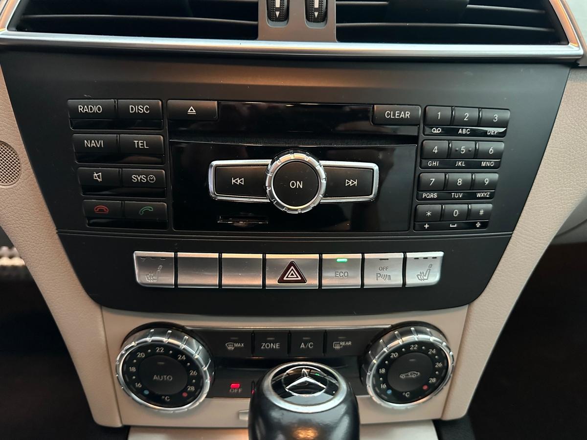 Mercedes-Benz C 200 CGI Avantgarde BlueEfficiency 