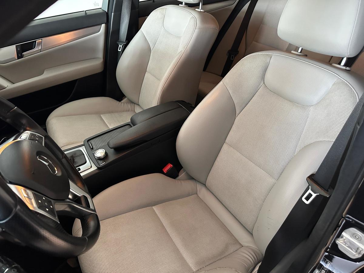 Mercedes-Benz C 200 CGI Avantgarde BlueEfficiency 
