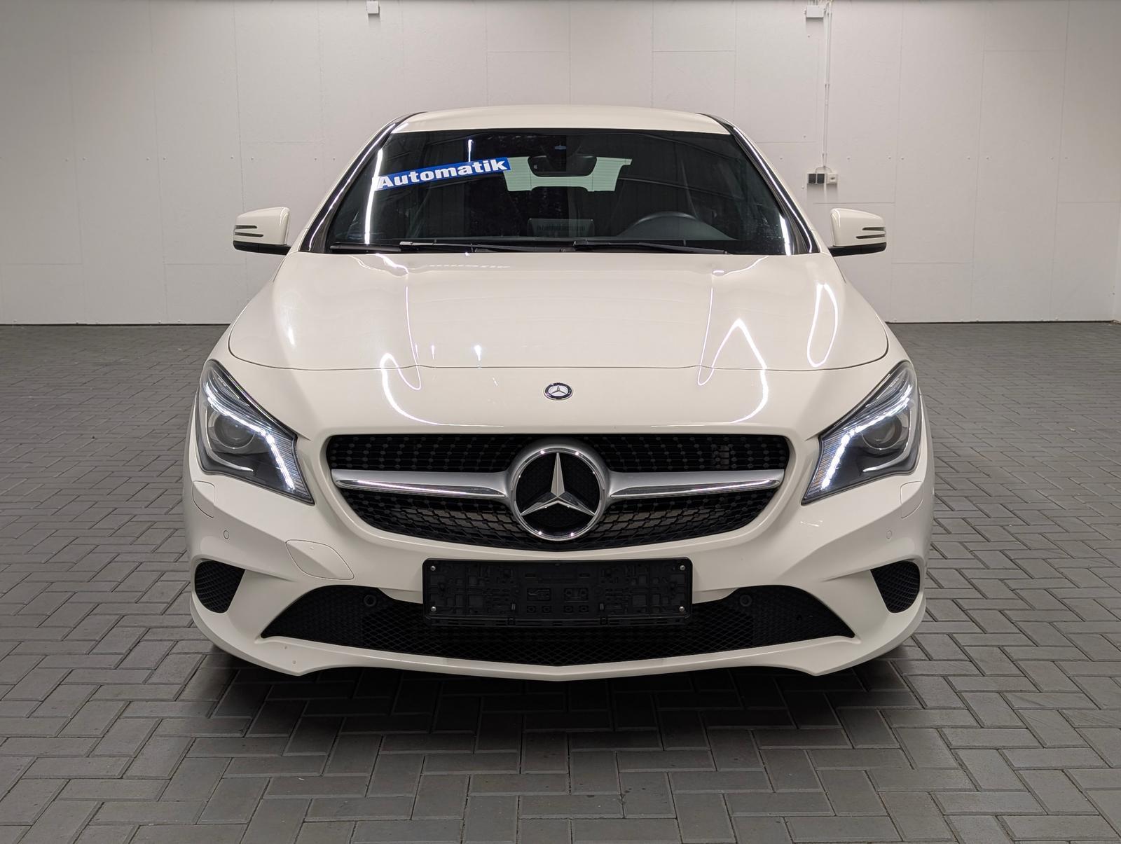 Mercedes-Benz CLA 200 Shooting Brake Bi-Xenon/Navi/SHZ/PDC/el.Heck/Tempom.