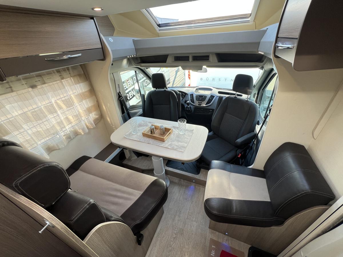 Chausson Flash 515 Markise+Hubbett+TV+Kamera+Stützen