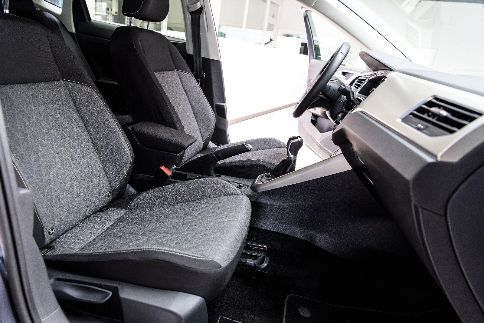 Volkswagen Polo VI Move 1.0 TSI +Navi +LED +SHZ +PDC +APP