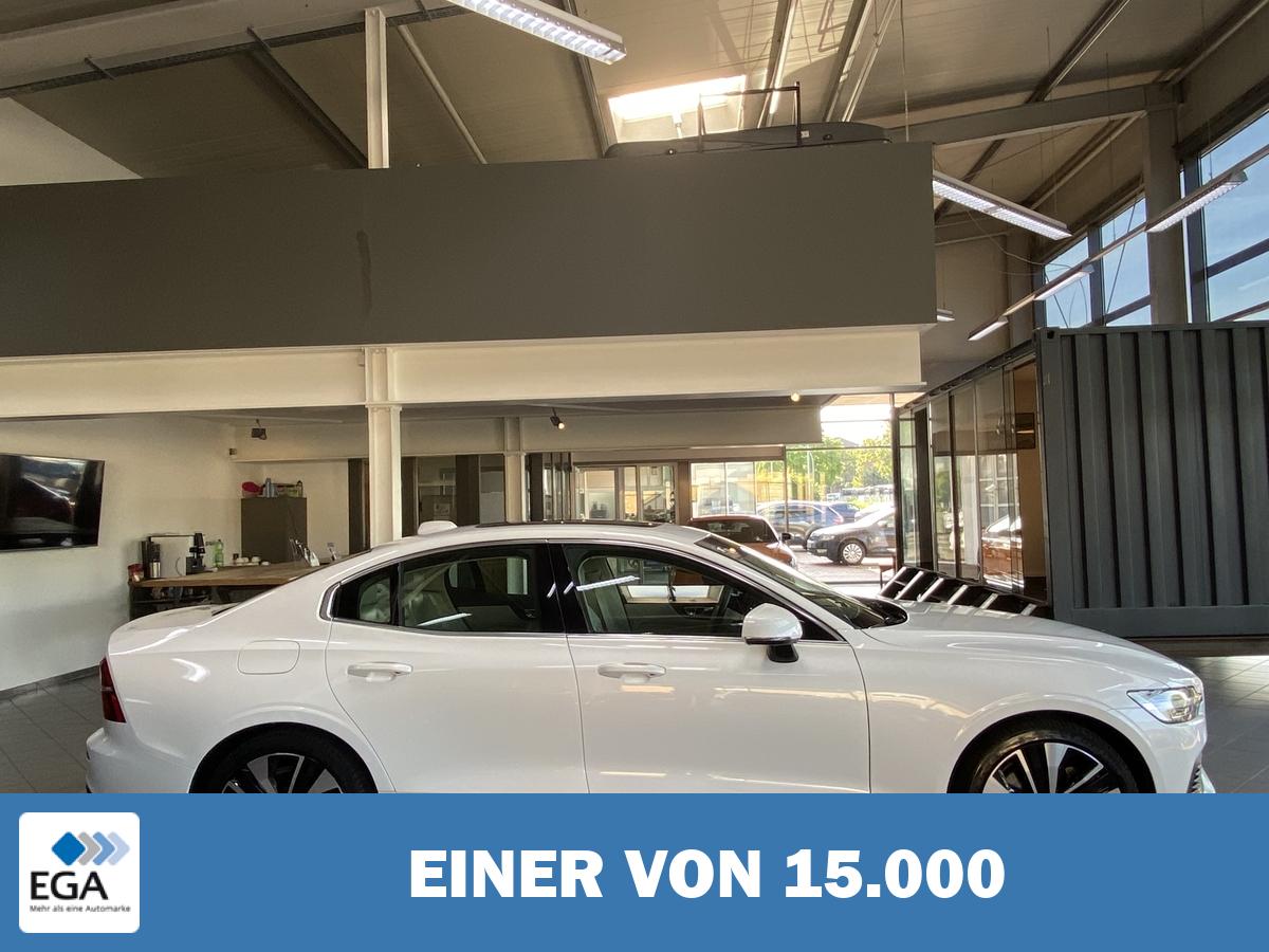 Volvo S60 T8 AWD Inscription LED HUD H&K 360° AHK 