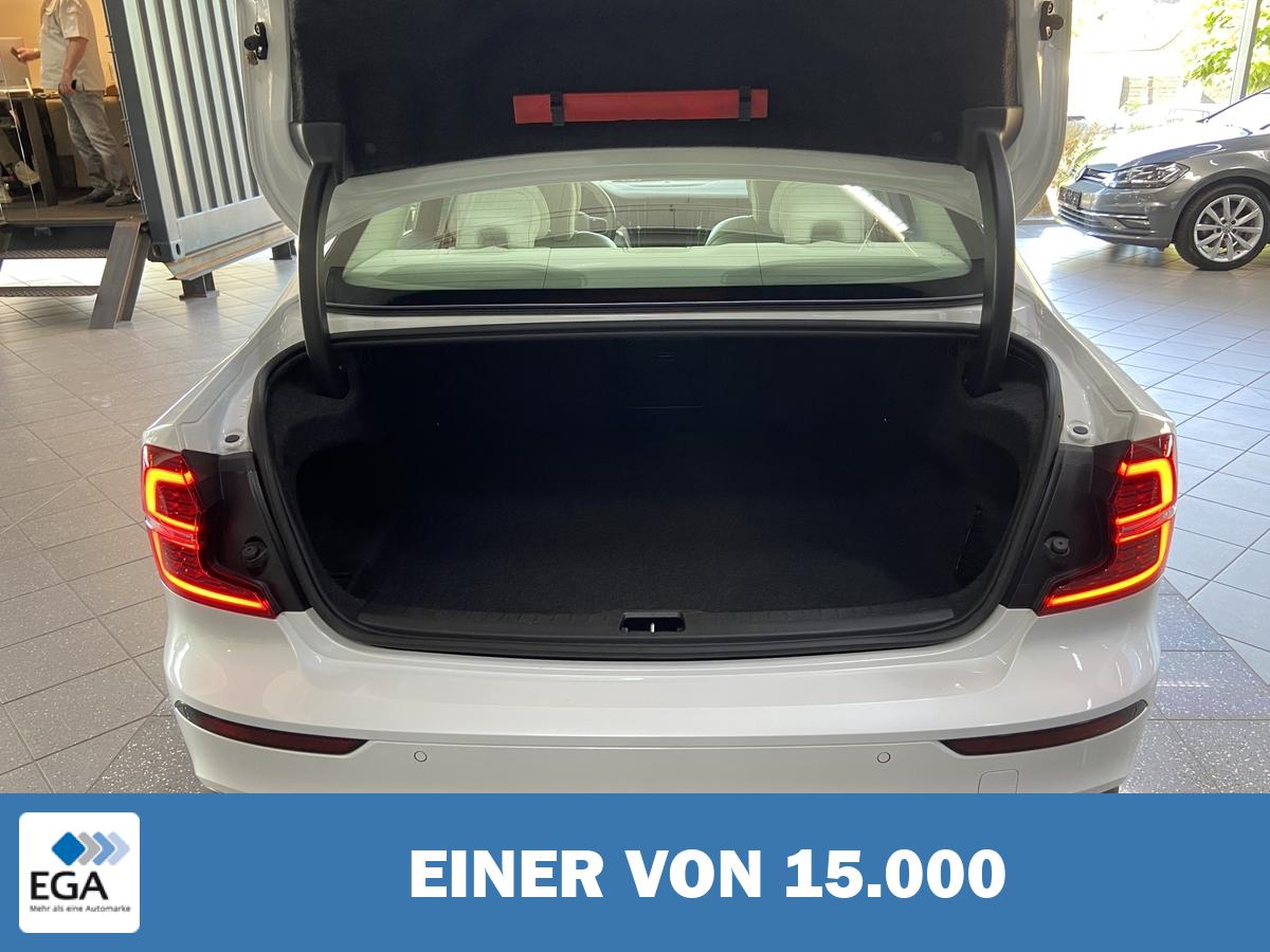 Volvo S60 T8 AWD Inscription LED HUD H&K 360° AHK 