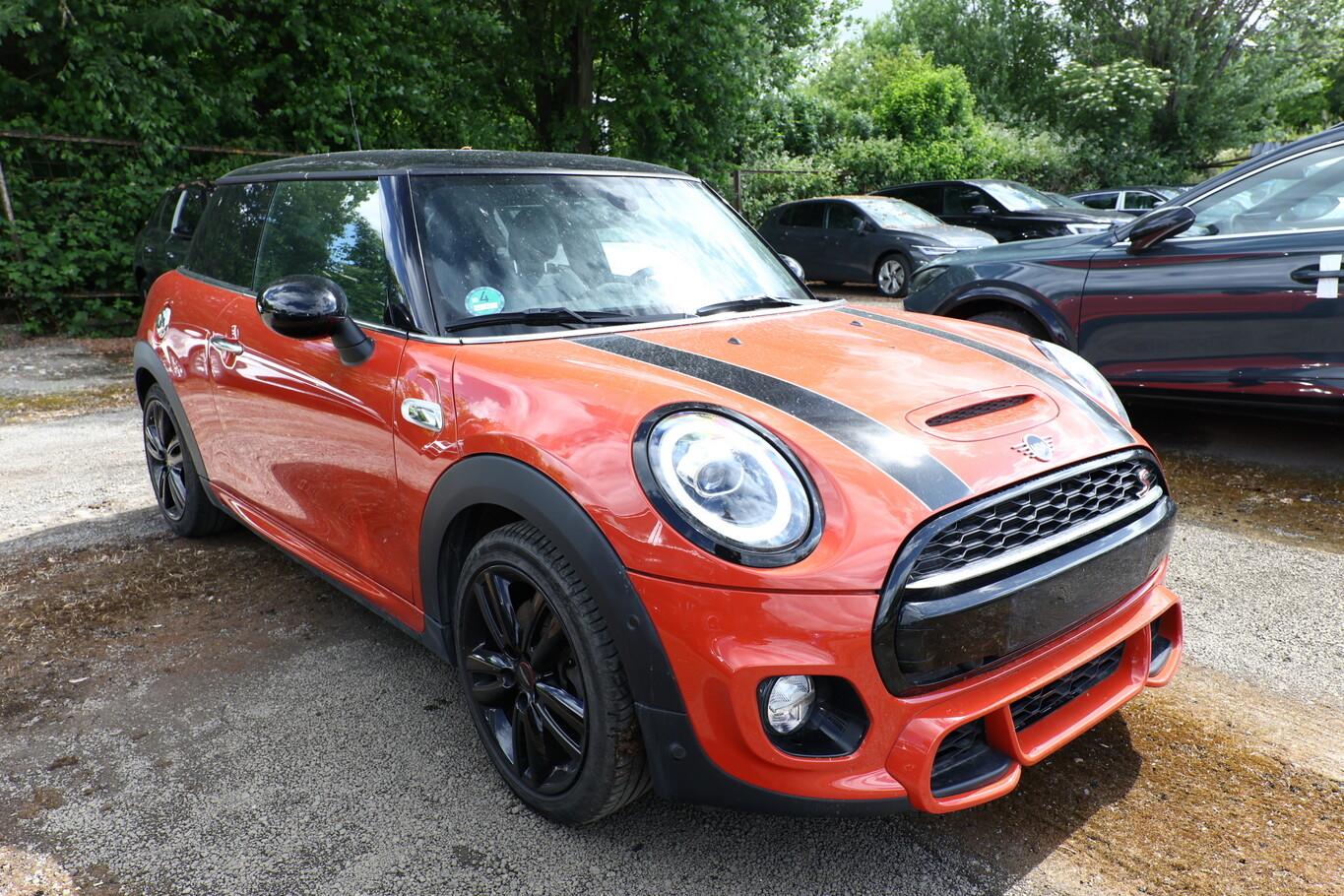 MINI Cooper Cooper S 192 JCW Nav Pano LED PDC Leder SHZ DCC