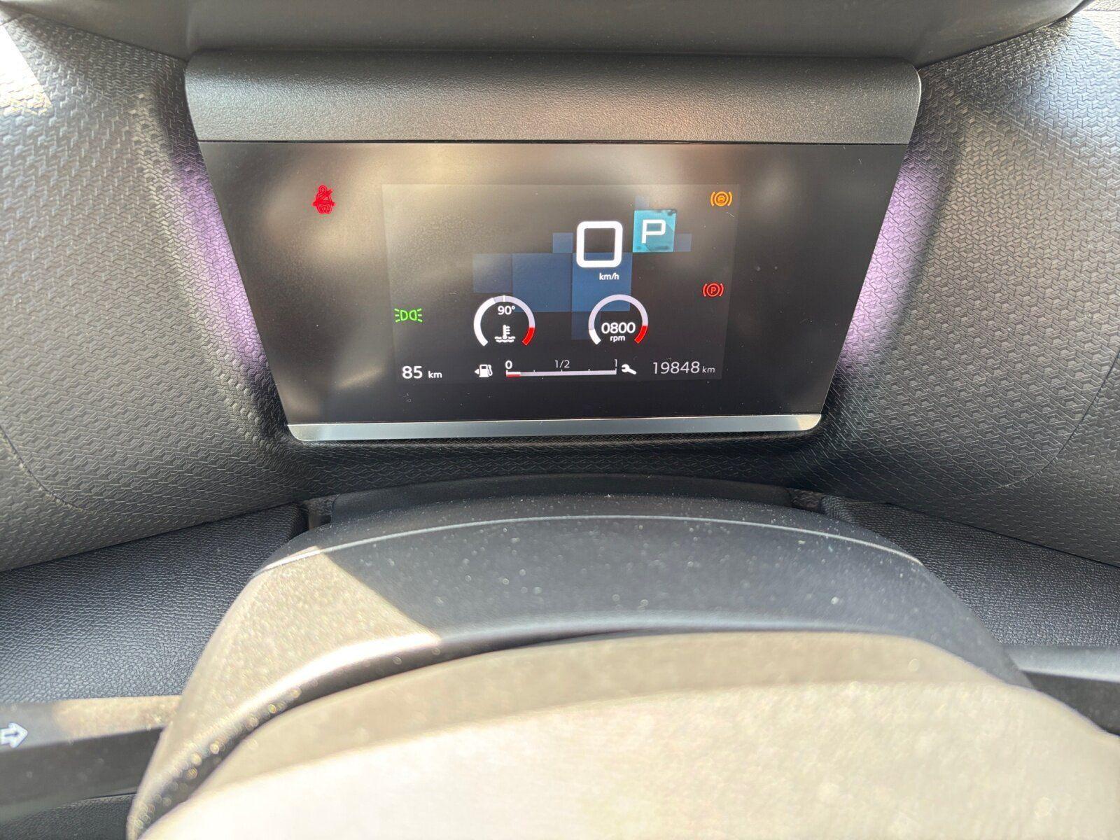 Citroën C4 Shine 1.2 PureTech PANORAMADACH+NAVIGATION