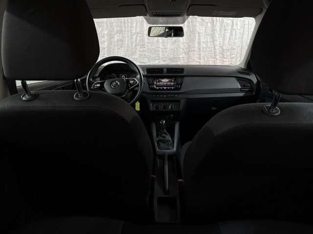 Skoda Fabia 1.0 TSI Cool Plus Klima Sitzh. PDC DAB ALU
