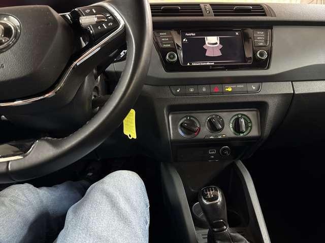 Skoda Fabia 1.0 TSI Cool Plus Klima Sitzh. PDC DAB ALU