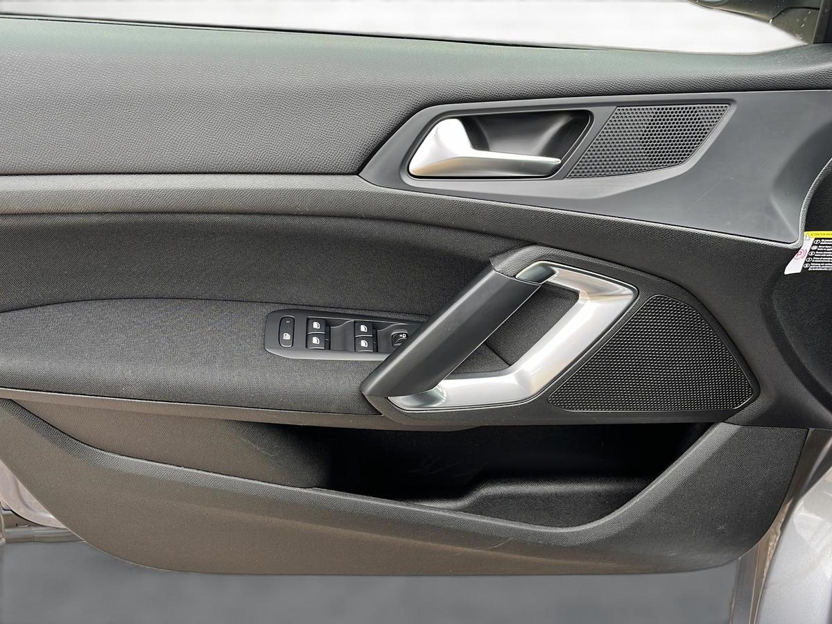 Peugeot 308 PureTech 130 SW. Business *Navi*SHZ*PDC*