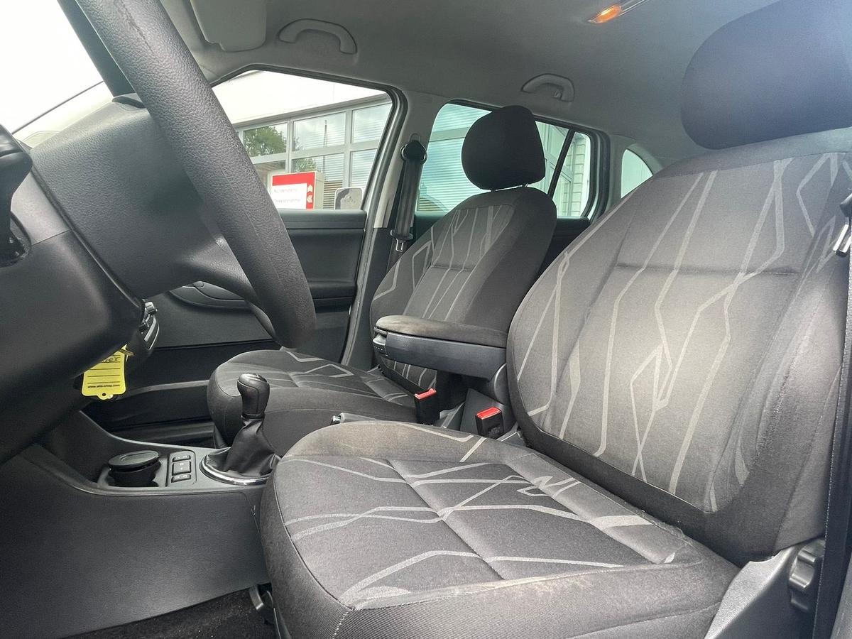 Skoda Fabia 1.2 TSI - Sitzh. - PDC - Garantie - Klimaautomatik
