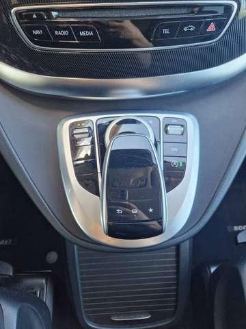 Mercedes-Benz V -Klasse 5-Sitzer mit Schlaffunktion