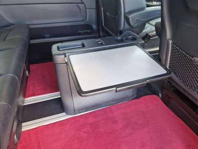 Mercedes-Benz V -Klasse 5-Sitzer mit Schlaffunktion