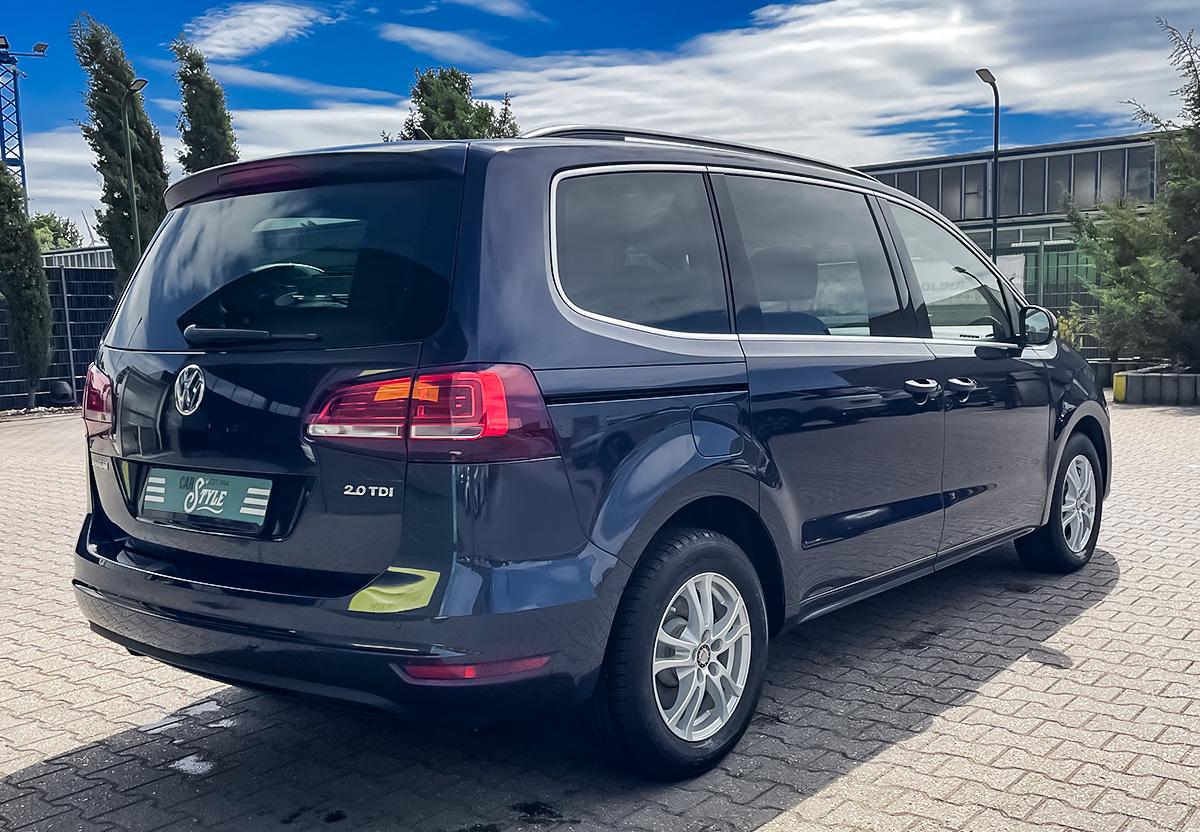 Volkswagen Sharan 2.0 TDI Comfortline SHZ 7 SITZE AHK NAVI PDC