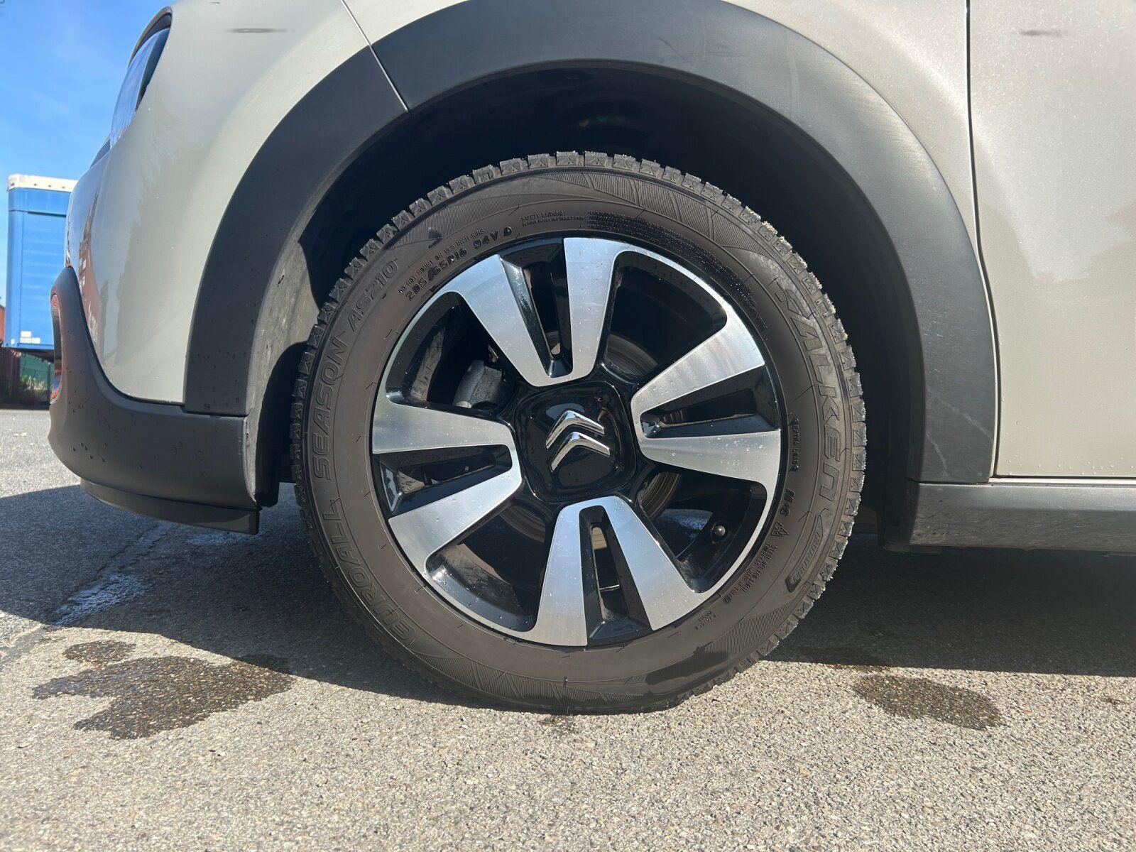 Citroën C3 Shine 1.2 PureTech RFK+KEYLESS-GO+KLIMA+AUTOM