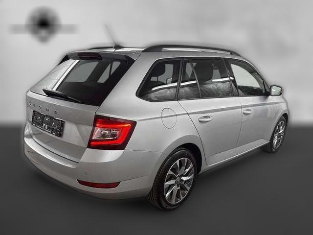Skoda Fabia 1.0 TSI Combi Best of NAVI PDC LED CARPLAY