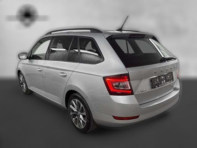 Skoda Fabia 1.0 TSI Combi Best of NAVI PDC LED CARPLAY