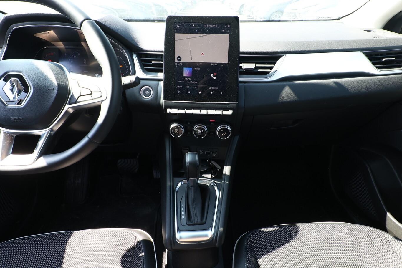 Renault Captur II TCe 140 MHEV EDC LED Nav PDC Kam 17Z