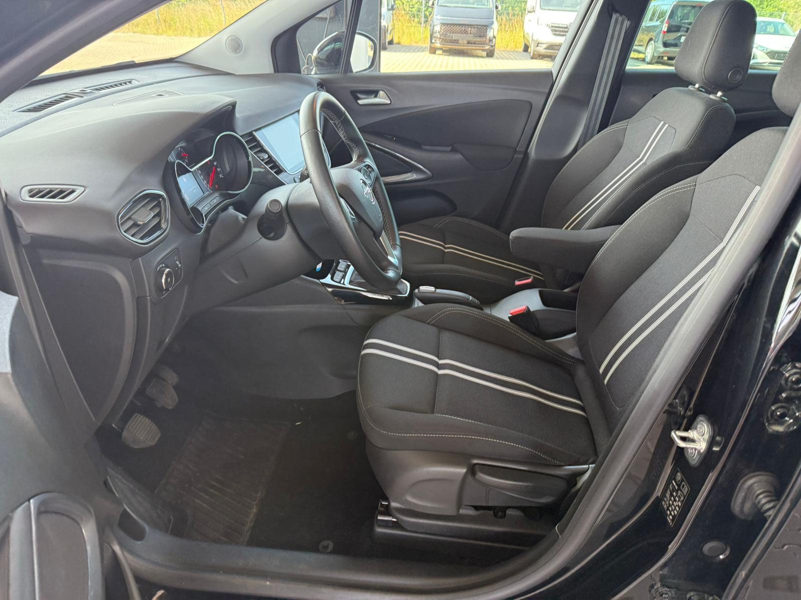 Opel Crossland Opel  1.2 turbo 110PK 6MT Elegance Panoramadach / Klima Automatic / PD