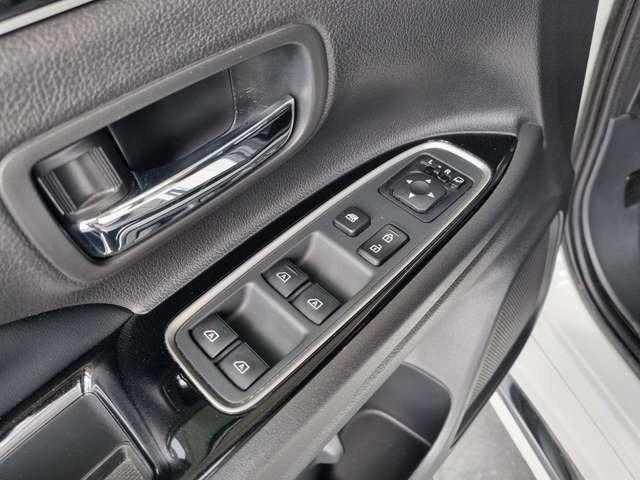 Mitsubishi Outlander Outlander PHEV Spirit 4WD