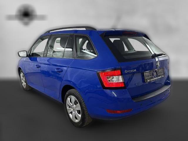 Skoda Fabia Combi Active 1.0 TSI Klima PDC Dachreling