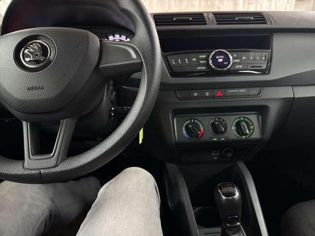 Skoda Fabia Combi Active 1.0 TSI Klima PDC Dachreling