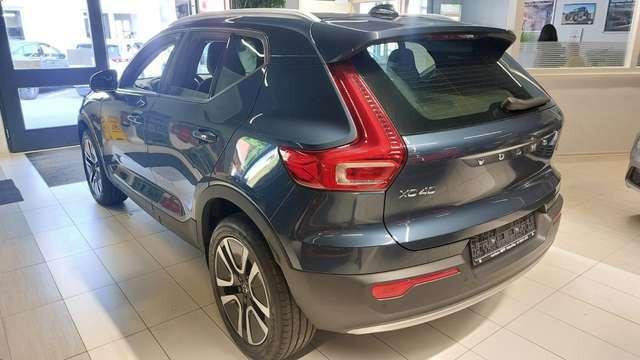 Volvo XC40 XC40 Momentum Pro 2WD