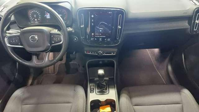 Volvo XC40 XC40 Momentum Pro 2WD