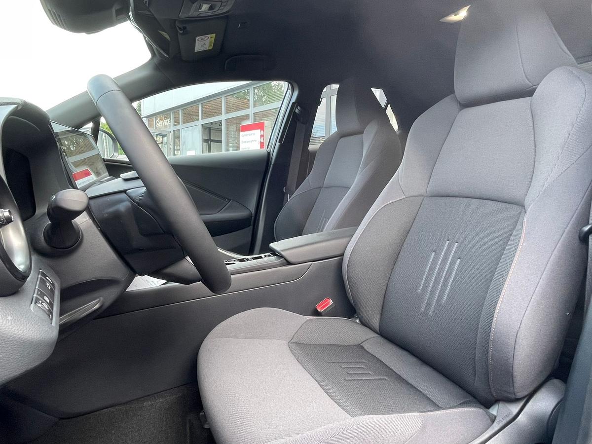 Toyota C-HR 1.8 Hybrid - PDC v.& h. - R. Kamera - Sitzh. - e. Call