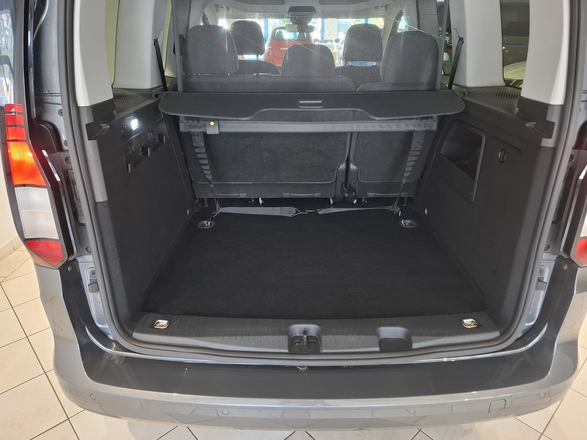 Volkswagen Caddy 2.0TDI DSG AHK Standheizung Parklenk