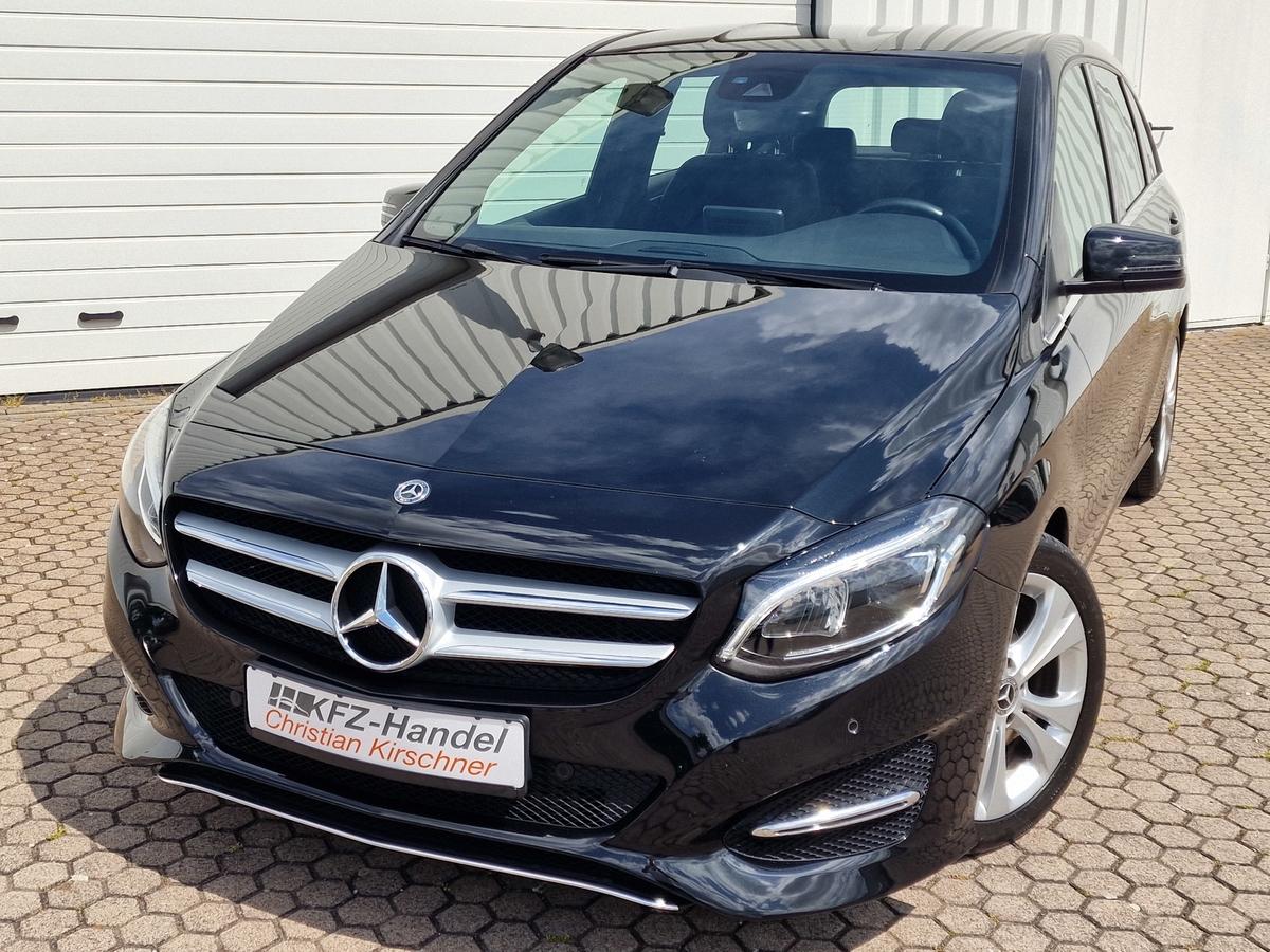 Mercedes-Benz B 180  Urban Style Edition*Navi*LED*AHK