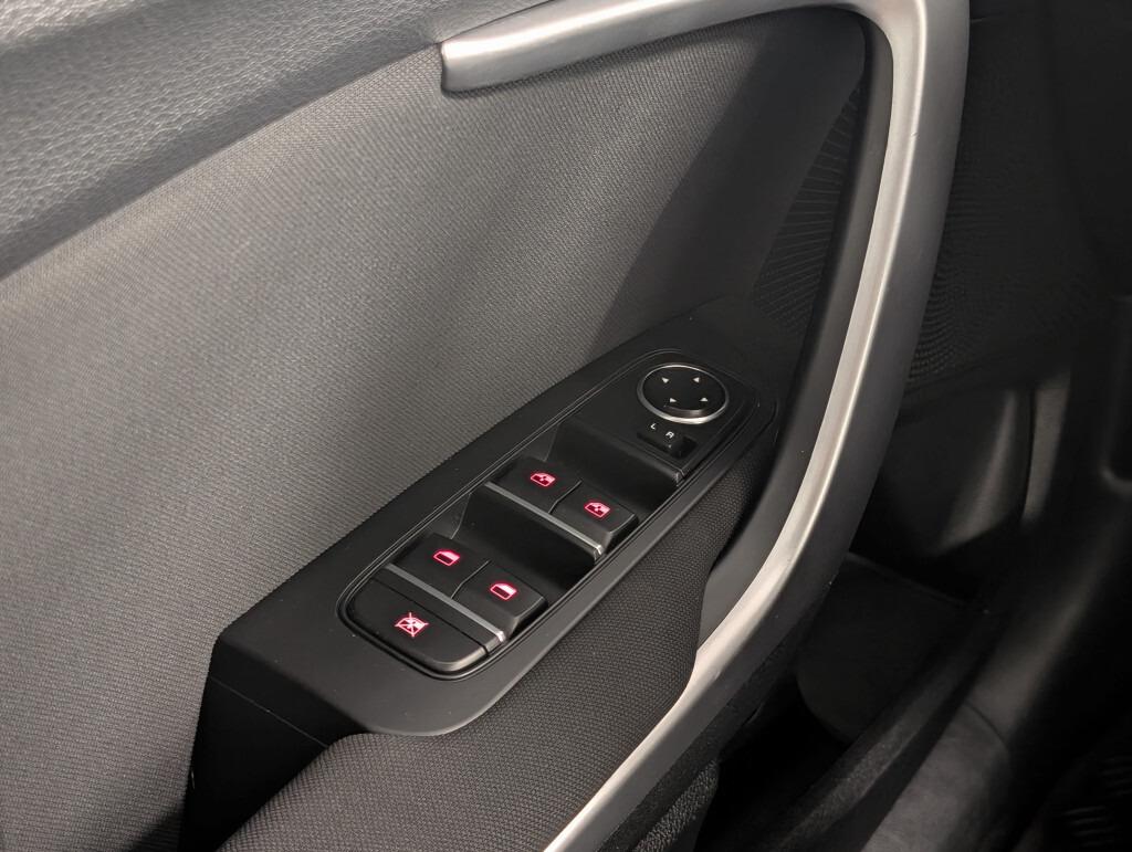 Kia cee'd / Ceed Ceed Kamera+Temp+Klima+Spur-Assit+Touch+CarPlay