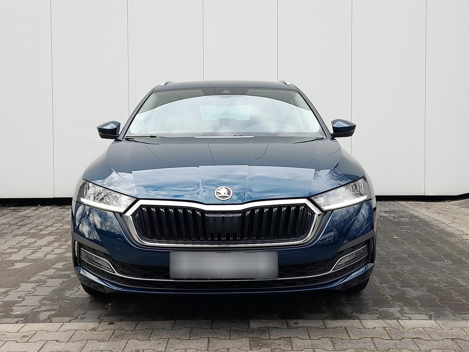 Skoda Octavia 2.0 TDI Aut. HuD~SHZ~NAVI~RFK~2xPDC~ACC