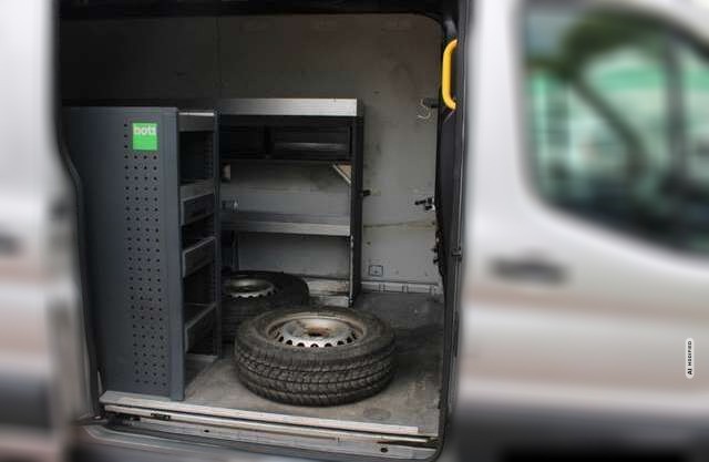 Ford Transit Kasten 310 L2 Trend 2.0 TDCi PDC v+h Klima SitzHZG