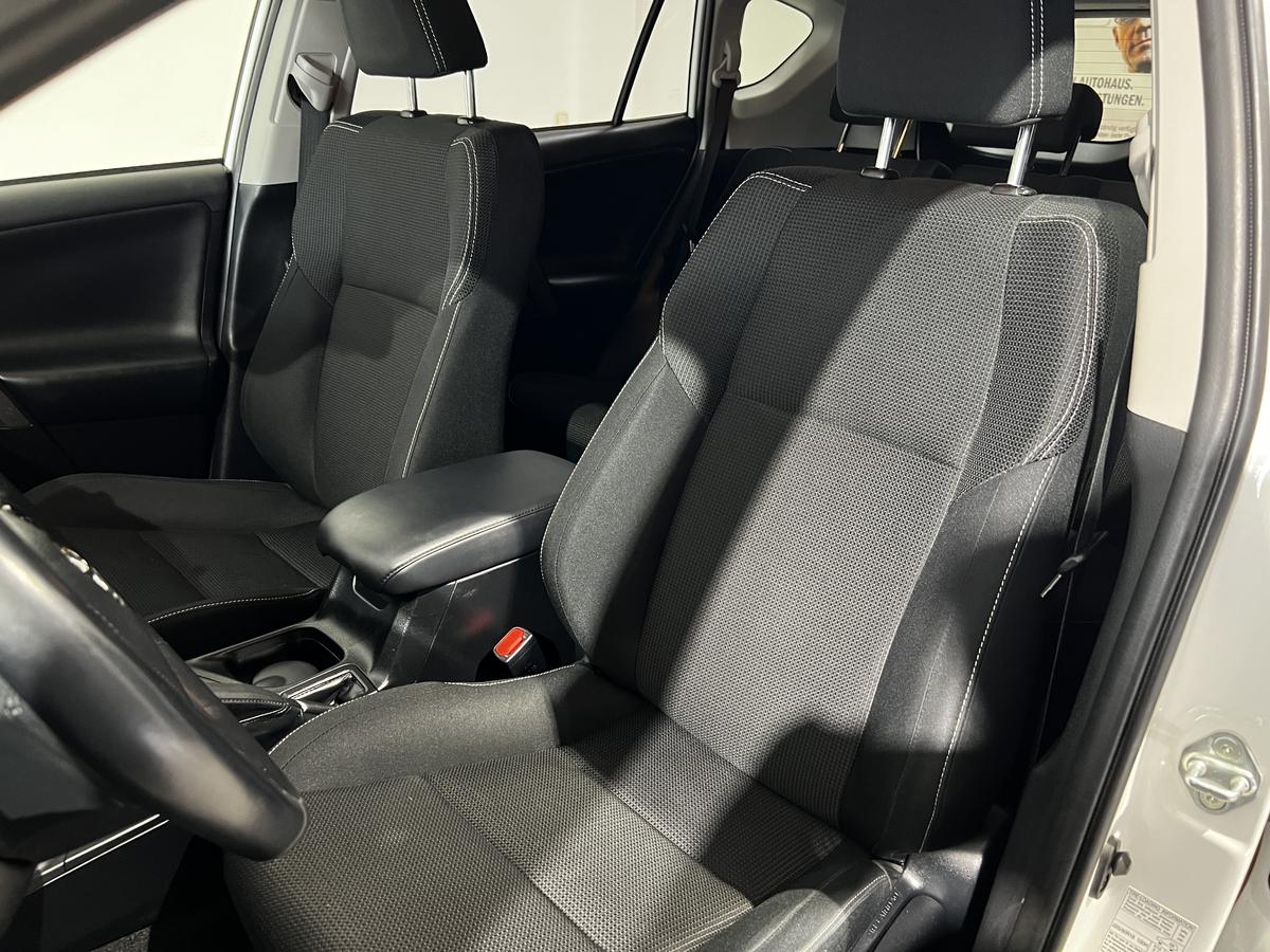 Toyota RAV 4 RAV4 2.5 VVT-i Hybrid Team D 4x4 