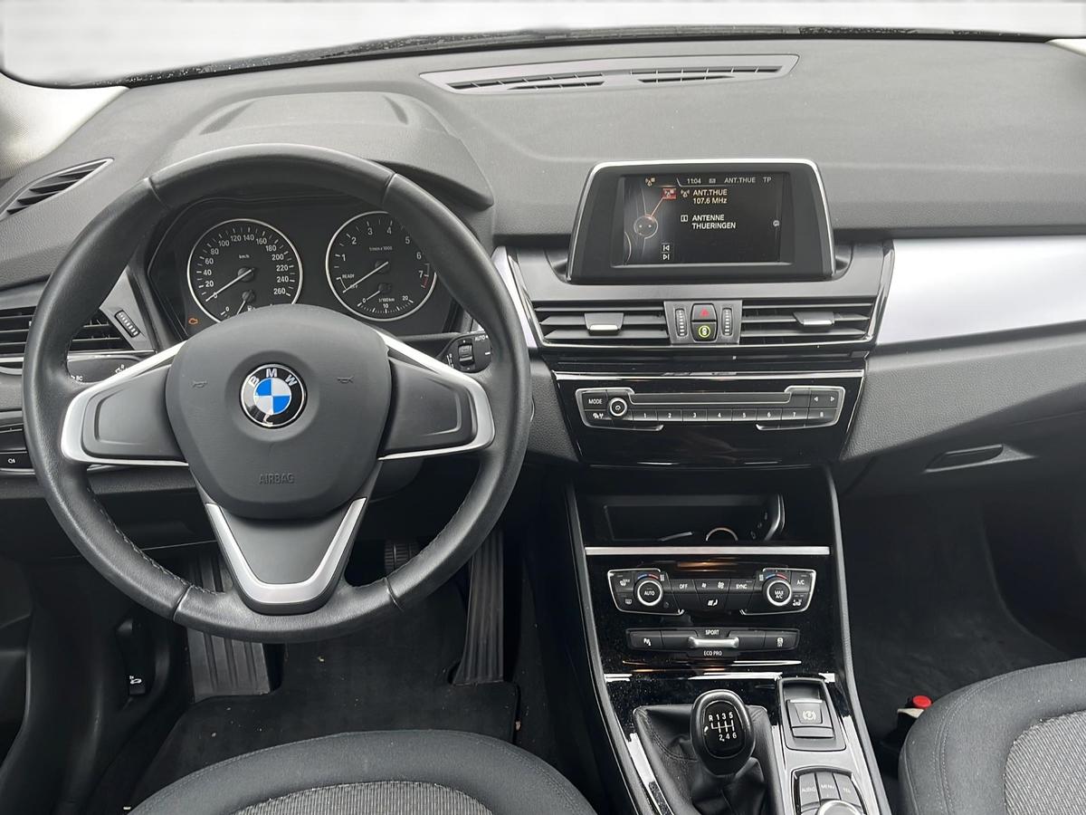 BMW 216 Active Tourer 2er Active Tourer*Klimaautomatik*AHZV*PDC*