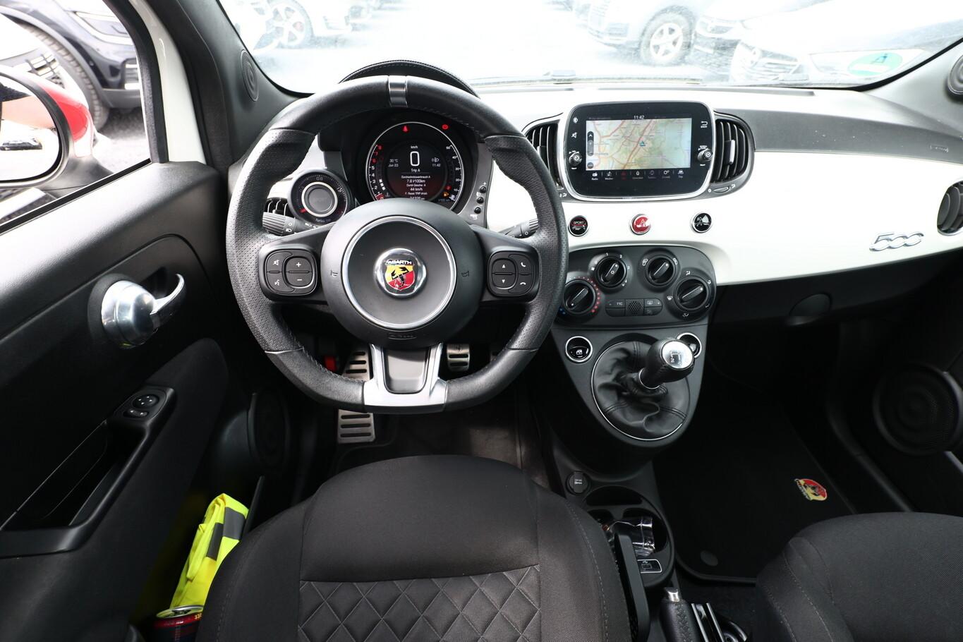 Abarth 595 1.4 T-Jet 16V 145 Nav 17Z Touring EsteticoK