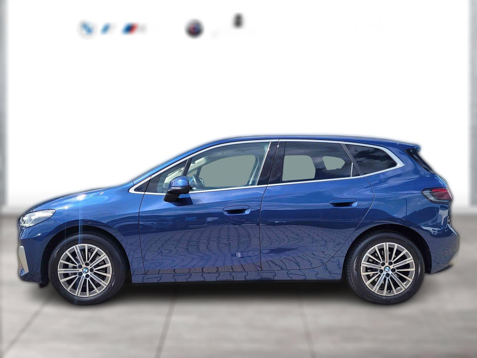 BMW 220i Active Tourer LuxuryL LED Komfortzg. AHK Shz