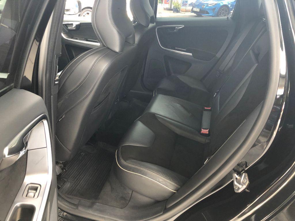Volvo XC60 D4 AWD Geartronic RDesign