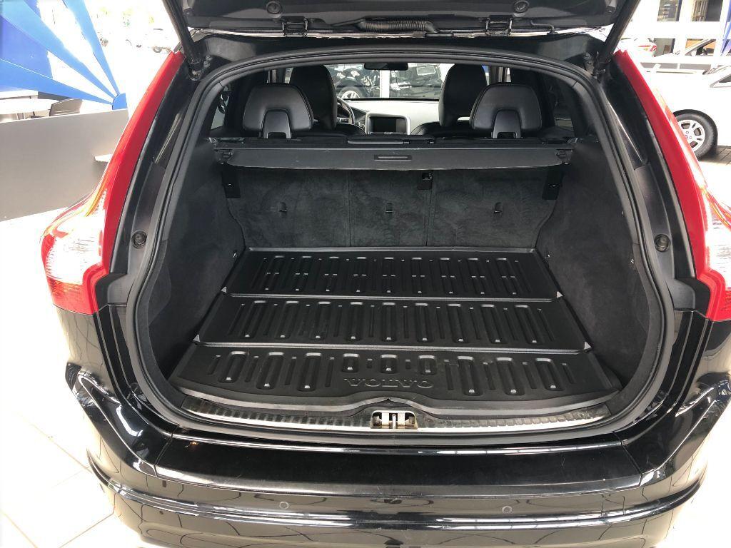Volvo XC60 D4 AWD Geartronic RDesign