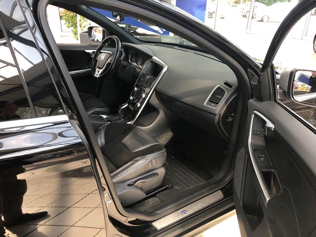Volvo XC60 D4 AWD Geartronic RDesign