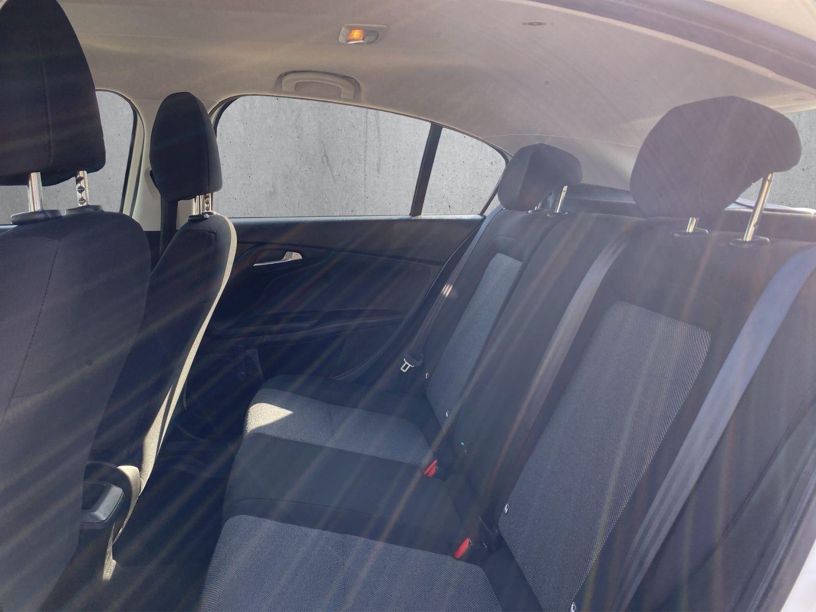 Fiat Tipo (357) Hatchback Street