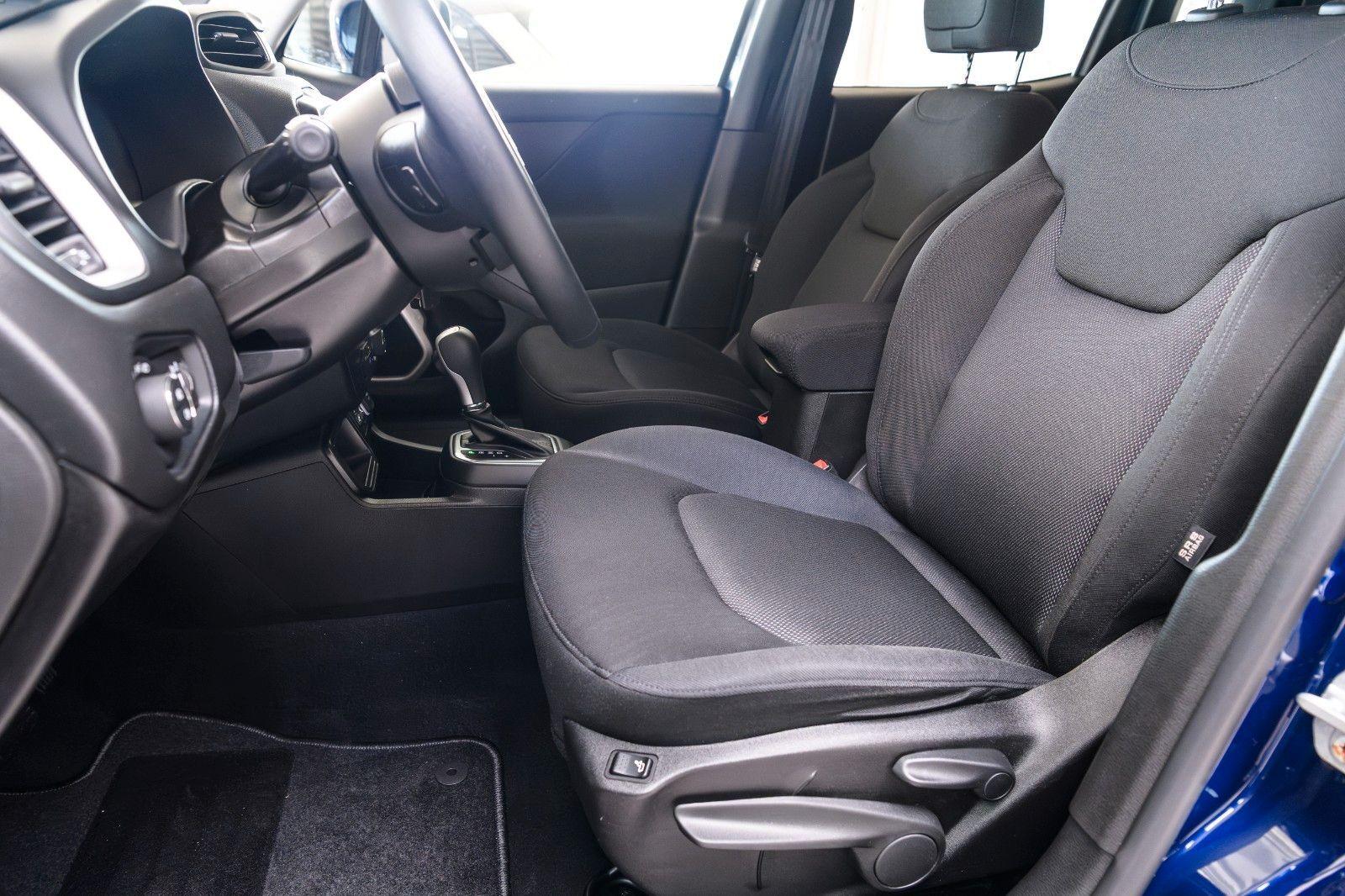 Jeep Renegade Longitude FWD +ALLWETTER+KLIMA+PDC+HANDY+TEMPOMA