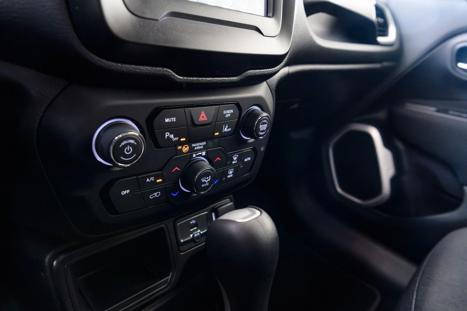 Jeep Renegade Longitude FWD +ALLWETTER+KLIMA+PDC+HANDY+TEMPOMA