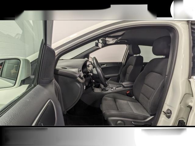 Mercedes-Benz B 180 Style Business Paket NAVI LED Parkassist