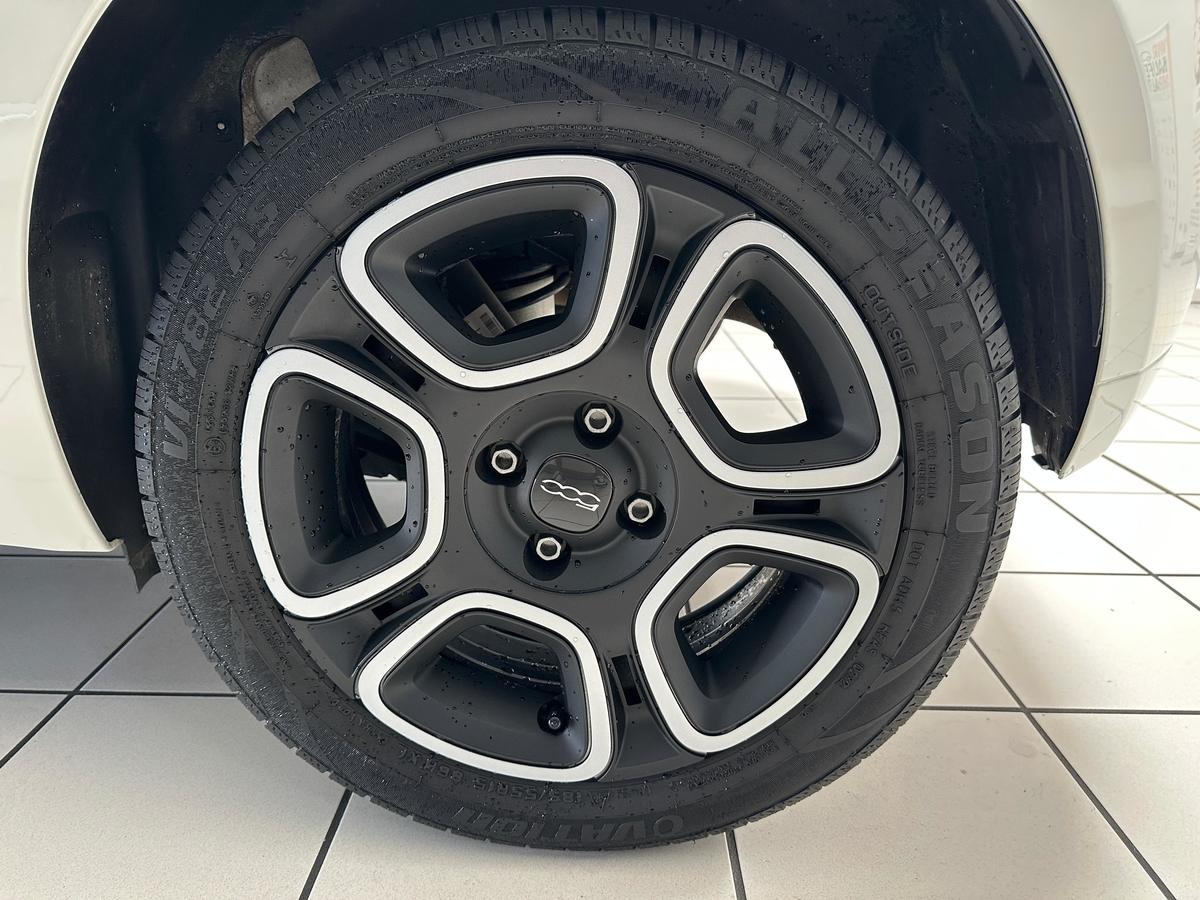 Fiat 500 1.0 Mild Hybrid Club*Allwetter*Tempo*Carplay*