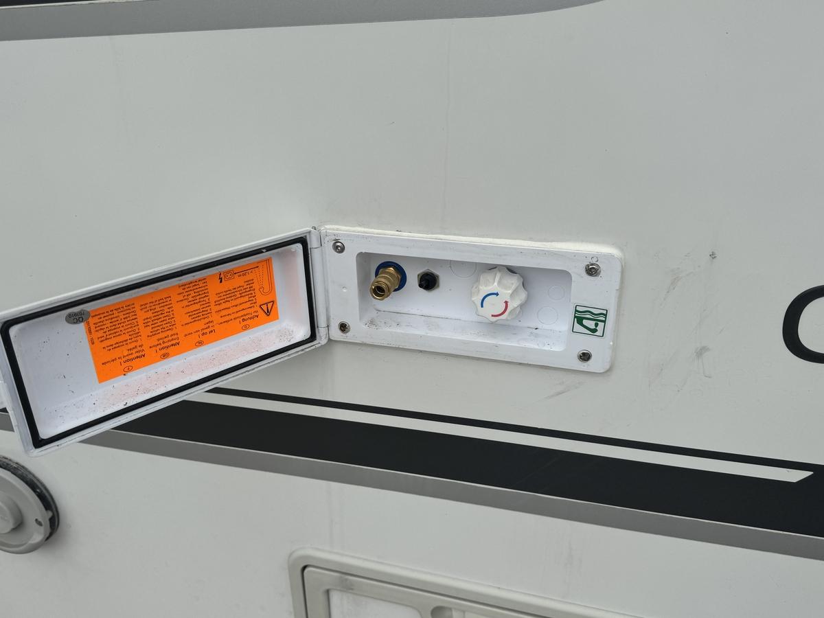 Adria Compact Plus SP 150PS Automatik+SAT+Solar+Markise+Kamera