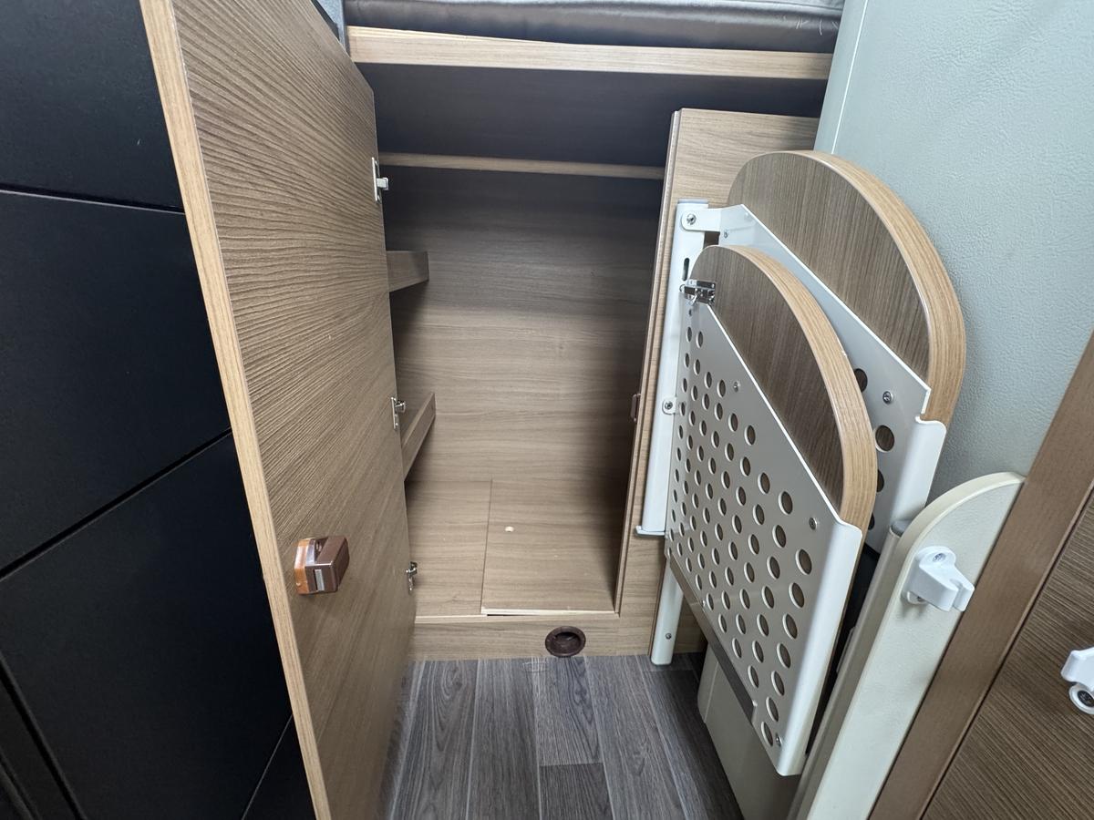 Adria Compact Plus SP 150PS Automatik+SAT+Solar+Markise+Kamera
