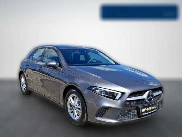 Mercedes-Benz A 200 AUTOMATIK / KLIMA / / LED / KAMERA / ALU