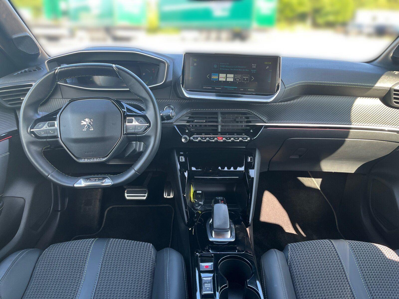 Peugeot 208 e  GT LADESCHALE+RFK+KLIMA+MIRROR-SCREEN+NAVI